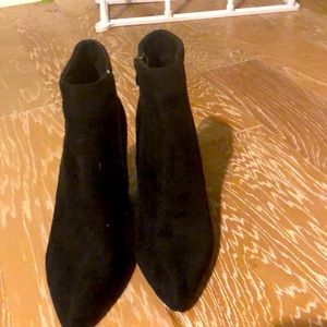 Never worn size 6 black boots